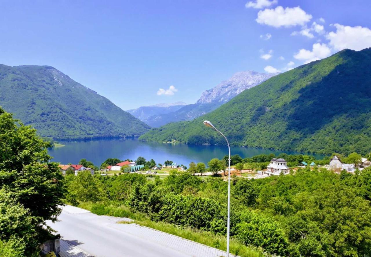 Apartman Sofija Pluzine Luaran gambar